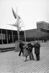 Norway, Oslo, Oslói Egyetem, Blindern campus, Frederikkeplass. Arnold Haukeland szobrászművész „Levegő” című alkotása (1962)., 1977, Fodor András örökösei, Fortepan #270970