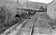 Hungary, Somoskőújfalu, vasúti pálya a mai Telelőszer utca vonalában., 1959, Lipovits Károly, boys, Fortepan #271279