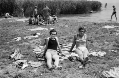 Magyarország, Balatongyörök, szabadstrand., 1969, Lipovits Károly, strand, fürdőzés, Fortepan #271520