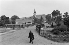 Hungary, Kovács utca, a felvétel a Bódva folyó feletti hídnál készült, háttérben az Assisi Szent Ferenc-templom., 1962, Lipovits Károly, Fortepan #271597