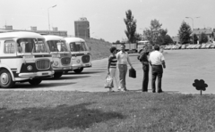 Szlovákia, Pöstyén, parkoló a Krajinský híd lehajtójánál., 1970, Lipovits Károly, Skoda 706 RTO, Fortepan #271781