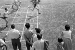 Magyarország, Margitsziget, Budapest, Úttörő sporttelep / Úttörő stadion (később Margitszigeti Atlétikai Centrum), úttörők országos négytusa versenye., 1961, Lipovits Károly, célfotó, Fortepan #271815