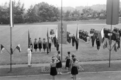 Magyarország, Margitsziget, Budapest, Úttörő sporttelep / Úttörő stadion (később Margitszigeti Atlétikai Centrum), úttörők nemzetközi négytusa versenye., 1961, Lipovits Károly, atlétika, Fortepan #271823