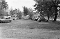 1965, Lipovits Károly, tent, camping, Volkswagen Beetle, caravan, Skoda-brand, Fortepan #271905