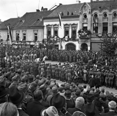 Románia,Erdély, Kolozsvár, Fő tér a magyar csapatok bevonulása idején. A felvétel 1940. szeptember 15-én a kormányzói fogadó ünnepségen készült., 1940, Hózer Benjamin, Fortepan #272487