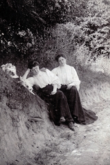 1909, Keresztesi Péter, twins, melancholy, lady, Fortepan #272597