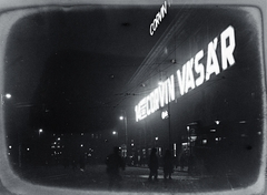 Magyarország, Budapest VIII., Blaha Lujza tér, Corvin Áruház., 1930, Flanek-Falvay-Kováts, Corvin Áruház, Budapest, éjszaka, neon felirat, díszkivilágítás, Fortepan #272941