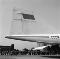 Magyarország, Ferihegyi (ma Liszt Ferenc) repülőtér, Budapest XVIII., Tu-144-es szuperszonikus utasszállító repülőgép bemutatója., 1972, Schermann Ákos, Tupoljev Tu-144, repülőgép, Budapest, Fortepan #273070