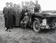 1935, Vargha Zsuzsa, automobil, Ansaldo-márka, olasz gyártmány, csoportkép, Fortepan #273445