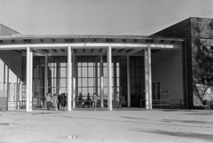 Magyarország, Balatonalmádi, a Wesselényi strand főbejárata., 1963, Szilvási hagyaték, Fortepan #273753