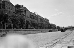 Magyarország, Budapest XIII., pesti alsó rakpart, szemben az Újpesti rakpart Radnóti Milós utca - Jászai Mari tér közötti házsora., 1971, Szilvási hagyaték, Budapest, Fortepan #273759