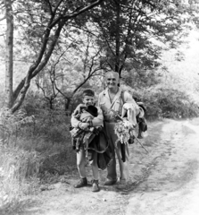 1965, Szilvási hagyaték, backpack, grandparent, excursion, Fortepan #273885