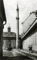 Magyarország, Eger, Minaret a Torony utcából nézve, háttérben a Szent Sebestyén vértanú templom (volt Irgalmasok temploma)., 1934, Erky-Nagy Tibor, Oszmán-török építészet, Fortepan #274012