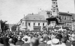 Hungary, Budapest I., Szentháromság tér. Ünnepi oltár a Szent Jobbal a Szentháromság-szobor előtt., 1920, Mészöly Leonóra, mass, sculpture, square, event, liturgy, Budapest, Fortepan #27430