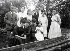 1916, Sibinger János, family, yard, tableau, Fortepan #274765