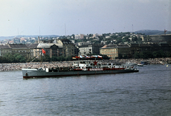 Magyarország, Budapest II., augusztus 20-i víziparádé, szemben középen a Bem József tér, háttérben a Rózsadomb., 1970, Kristek Pál, vörös csillag, propaganda, hajó, Buda hajó, Budapest, Fortepan #274914