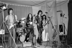 Hungary, Illés-együttes: Jenei Szilveszter, Papp Tamás, Serfözö Anikó, Kiss Ernö Pál, Selmeczi László., 1979, Hajdú György, band, stage, guitar, saxophone, musical instrument, microphone, Fortepan #275114