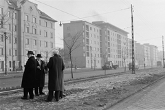 Magyarország, Budapest X., Üllői út, háttérben a Somfa köz sarkán. a 124. és a 126. számú ház., 1958, Hámori Gyula, lakótelep, Budapest, Fortepan #276094