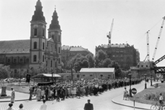 Hungary, Budapest V., Március 15. tér, úrnapi körmenet résztvevői, balra a Belvárosi Nagyboldogasszony Főplébánia-templom., 1960, Hámori Gyula, Best of, Budapest, procession, Eucharist, Fortepan #276497