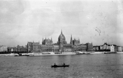 Magyarország, Budapest V., a Parlament a budai oldalról nézve., 1941, Korner Veronika, országház, Budapest, Fortepan #276865