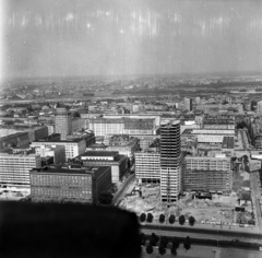 Lengyelország, Varsó, kilátás a Kultúra és Tudomány Palotájából kelet felé, az előtérben az ulica Marszalkowska, középen ulica Henryka Sienkiewicza torkolata., 1964, Németh Tamás, Fortepan #276976