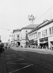 Magyarország, Miskolc, Széchenyi utca a Miskolci Nemzeti Színház kiugró épületével., 1973, Obetkó Miklós, Fortepan #277024