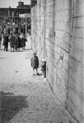 Magyarország, Gellérthegy, Budapest XI., Citadella, háttérben a söröző terasza., 1961, Obetkó Miklós, Budapest, Fortepan #277086