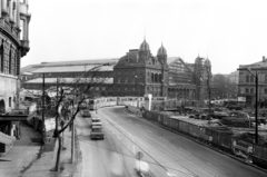 Magyarország, Budapest XIII.,Budapest VI., Nyugati (Marx) tér az aluljáró és a felüljáró építési munkálatai alatt. Szemben a Nyugati pályaudvar., 1980, Obetkó Miklós, Best of, pályaudvar, Budapest, Fortepan #277138