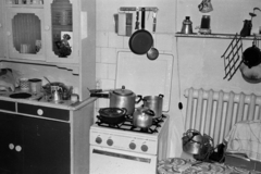 1977, Obetkó Miklós, radiator, pot, kitchen, pressure-cooker, kettle, gas stove, interior, Fortepan #277203