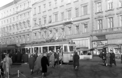 1965, Obetkó Miklós, tram, street view, pedestrian, shop, lottery retailer, shutter, Fortepan #277280