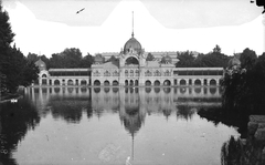 Hungary, Budapest. Eislaufplatz und Sportpavillon am Stadtwäldchen-Teich, 1904, Deutsche Fotothek / Brück und Sohn, building, lake, Fortepan #277702