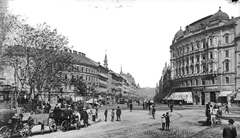 Hungary, Budapest V.,Budapest VI.,Budapest XIII., Nyugati tér, szemben a Szent István (Lipót) körút a Margit híd felé nézve., 1905, Deutsche Fotothek / Brück und Sohn, Horse-drawn carriage, street view, tram, shader, architectural ornament, pedestrian, horsecloth, cab-horse, boys, genre painting, Budapest, Fortepan #277737