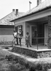 1965, Artfókusz, railing, chair, terrace, venetian blind, slate roof, freestone, Fortepan #278323