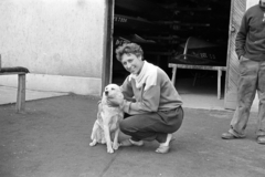 Hungary, Margit Islands, Budapest, a csónakház előtt Tolnai Ilona kajakozó., 1957, Artfókusz, dog, pride, Fortepan #278416