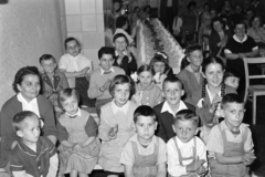 1956, Artfókusz, kids, braid, chair, Fortepan #278506