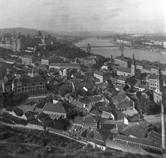 Magyarország, Gellérthegy, Budapest I., kilátás a Schoch / Hegedűs - villából a Tabán és a Széchenyi Lánchíd felé., 1915, Schoch Frigyes, látkép, Duna, Budapest, függőhíd, William Tierney Clark-terv, Fortepan #27886