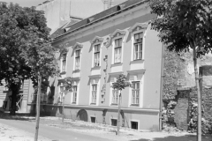 Magyarország, budai Vár, Budapest I., Tóth Árpád sétány, szemben a felújított 31-es számú ház., 1963, Artfókusz, Fábián József, Budapest, Fortepan #279495