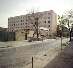 Magyarország, Budapest IX., Koppány utca, szemben a 9-11. szám alatt a Fővárosi Szerelőipari Vállalat., 1974, Artfókusz, Fábián József, Budapest, Fortepan #280252