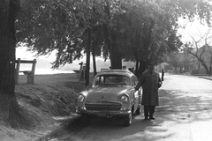 Hungary, Szentendre, Duna korzó (Somogyi-Bacsó part) Opel Rekord személygépkocsi., 1958, Umann Kornél, Gerrman brand, Opel-brand, automobile, diplomatic sign, Fortepan #28036