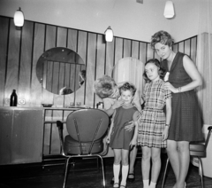 1967, Artfókusz, hairdresser, girls, Fortepan #280476