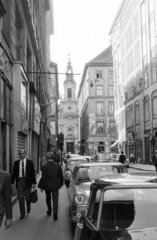 Ausztria, Bécs, Plankengasse, az utca végén Dorotheergasse kereszteződésénél a Bécs belvárosi Evangélikus templom., 1963, Artfókusz, Fábián József, Fortepan #280884