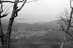 Magyarország, Parádsasvár, látkép a község felé nézve, balra az üveggyár, jobbra a Károlyi-kastély., 1960, Umann Kornél, kilátás, Fortepan #28136