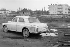 A kép forrását kérjük így adja meg: Fortepan / Budapest Főváros Levéltára. Levéltári jelzet: HU.BFL.XV.19.c.10, 1972, Budapest Főváros Levéltára / BRFK helyszínelési fényképei, BRFK Hivatala Bűnügyi Technikai Osztály, rendszám, FSO Warszawa 223, Fortepan #283467