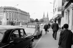 France, Strasbourg, Quai des Pêcheurs az Ill folyó partján, háttérben a Szent Pál-templom., 1969, Gara Andor, Fortepan #285660