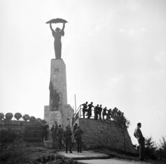 1970, Gara Andor, szobor, szovjet katona, Fortepan #285842