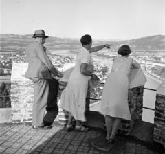 1933, Kieselbach Tamás, excursion, back, three people, leaning, viewing, view, river, Fortepan #286300