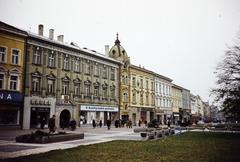 Csehország, Prostějov, námestie T. G. Masaryka., 1976, Kozák, színes, Csehszlovákia, Fortepan #286587