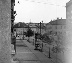 Magyarország, Budapest III., Bécsi út, kilátás a 95-ös számú házból, jobbra a Nagyszombat utca., 1958, Szilvási hagyaték, Budapest, Fortepan #287062