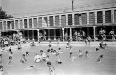 Magyarország, Budapest III., Csillaghegyi strandfürdő., 1963, Szilvási hagyaték, Budapest, Fortepan #287106