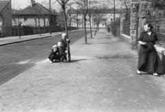 Magyarország, Budapest XIII., Kucsma utca, szemben a Béke utca mellett álló ház látható., 1960, Tem Miklós, Budapest, Fortepan #287120